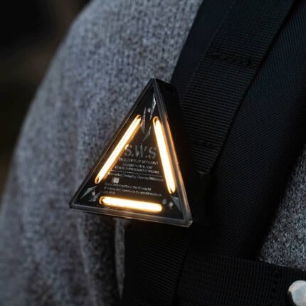 小型安全トライアングルライト キャンプ ライト  アウトドア アウト キャンプ用品 LEDランプ   ポータブル小型キャンプライト 全2種類 SKU:IPC03132025005